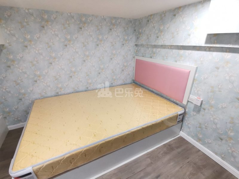 欧风花都7603752卧室图0