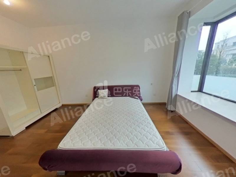 嘉里云荷廷7605543卧室图1