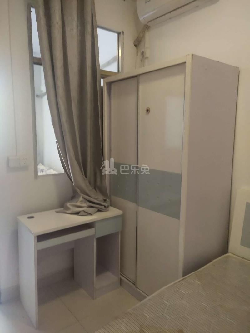 鹅掌坦西街21号7608805卧室图6