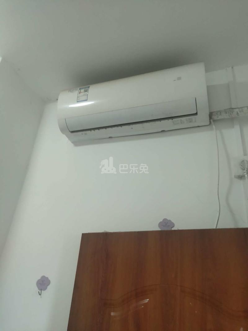 鹅掌坦西街21号7608805卧室图4