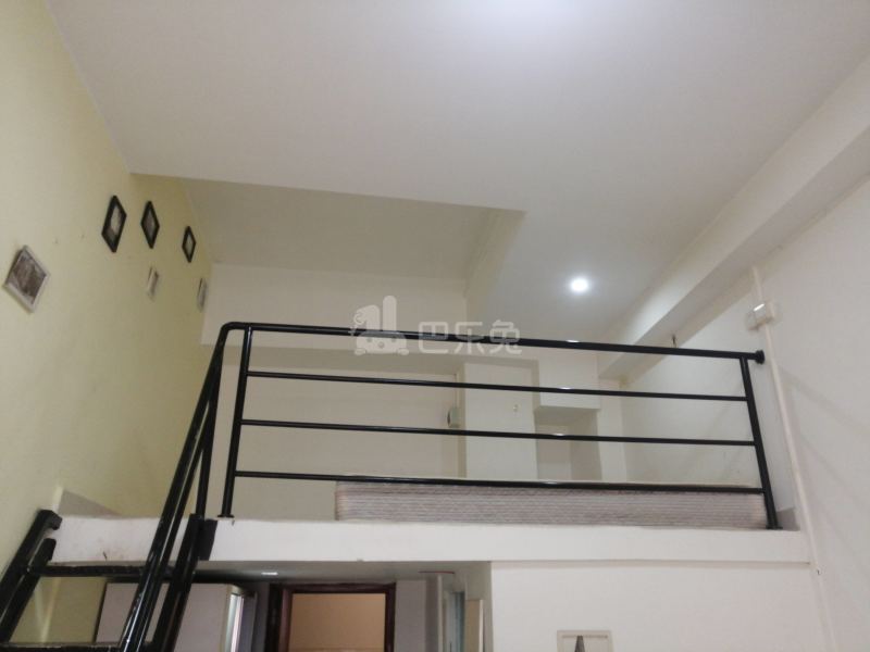 鹅掌坦西街21号7608873卧室图0