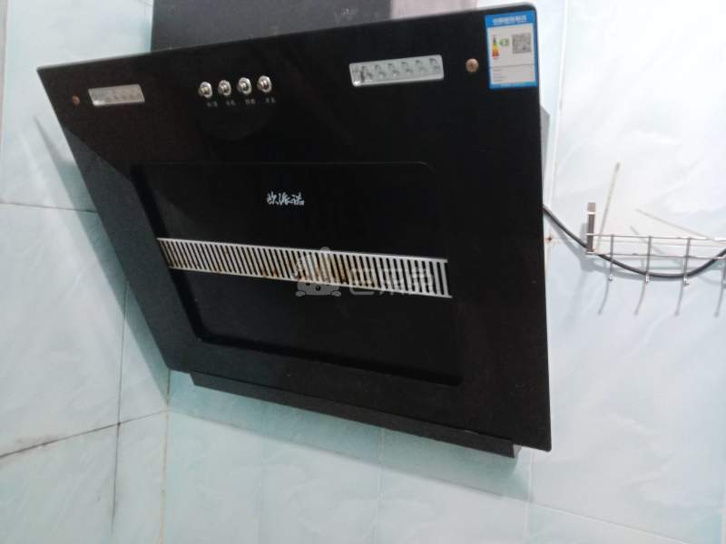 鹅掌坦西街92号7608931厨房图6