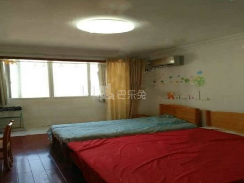 沧州路180弄小区7620341卧室图0