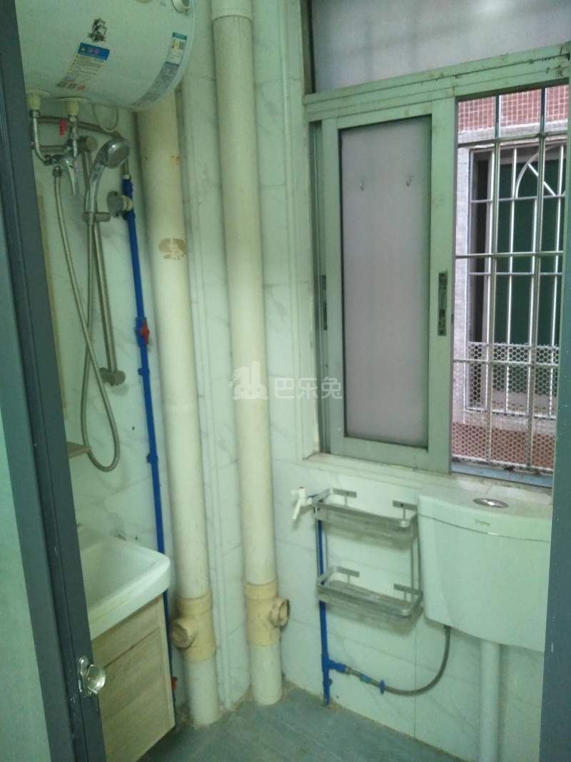 江夏北一路东一巷6号7631370卫生间图6