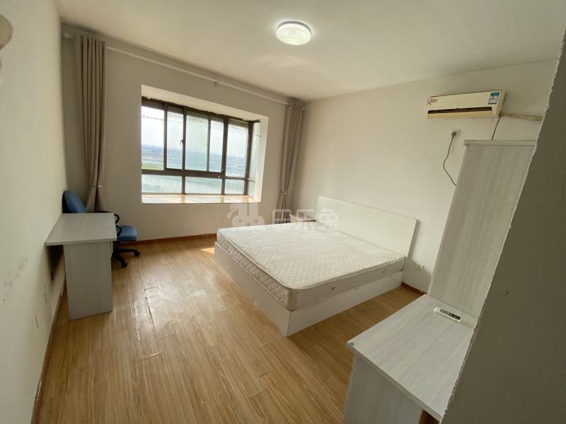 鑫苑国际城市花园7652946卧室图2