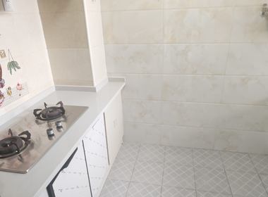 盛蔷坊 1室1厅1卫