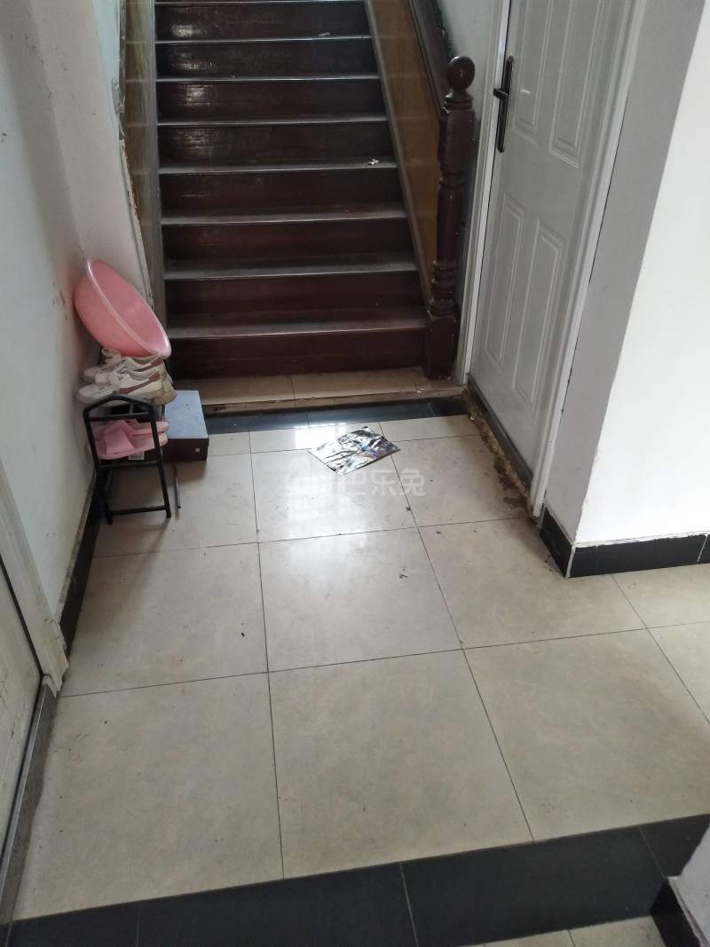 桃苑小区765970客厅图4