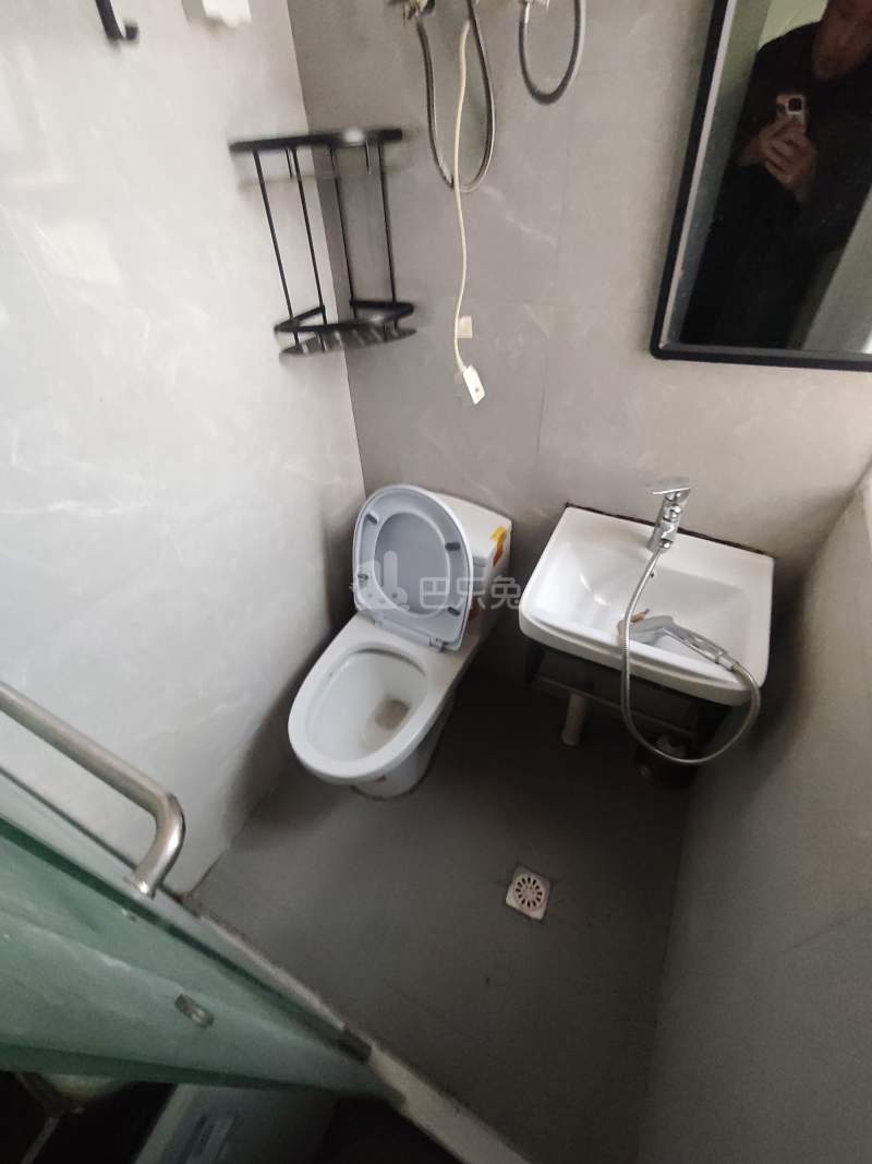 梅香苑（伟业路780弄）7659733卫生间图6