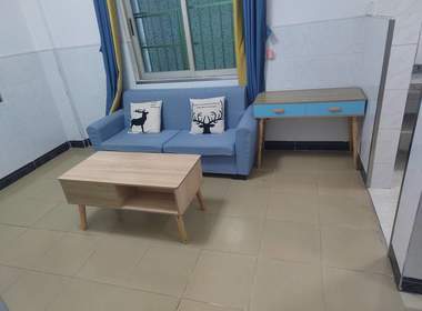 嘉禾望岗西岭路十八巷9号 1室1厅1卫