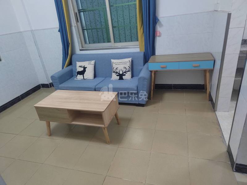 嘉禾望岗西岭路十八巷9号7668017客厅图4