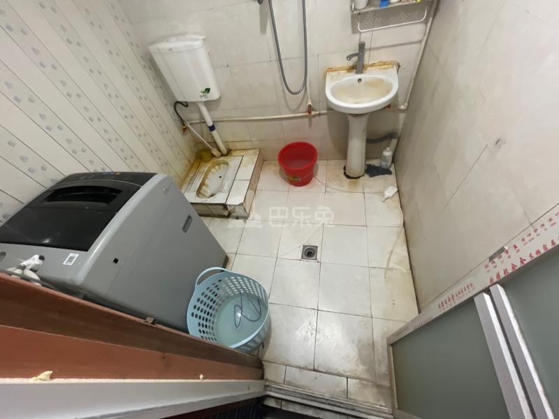 望江家园东园4280237卫生间图7