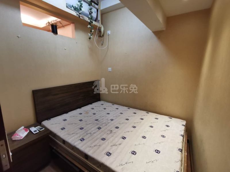 丽江锦庭7672493卧室图0