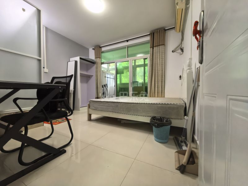 松坪山科苑新区7680188卧室图1