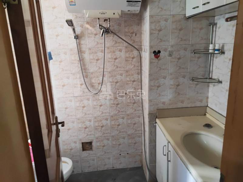 金牛苑（石龙路731弄）7680595卫生间图9