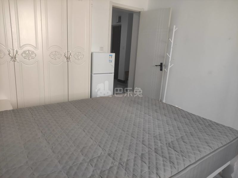 宝隆新村东区7681778卧室图2