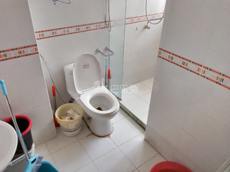 虹叶茗园488596卫生间图10