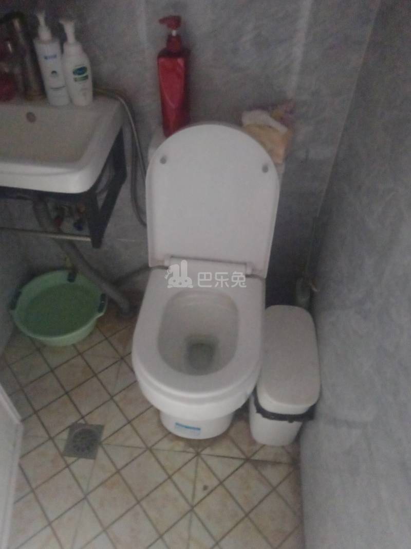 和欣家园7691897卫生间图8