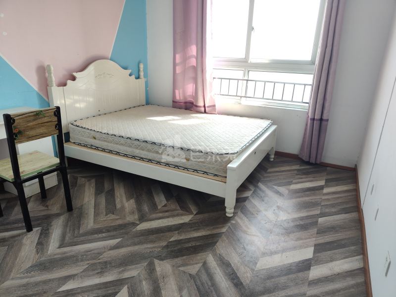 嘉宝梦之晨7711766卧室图0