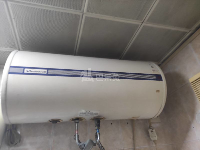 龙洞环村南街25号7716701卫生间图6