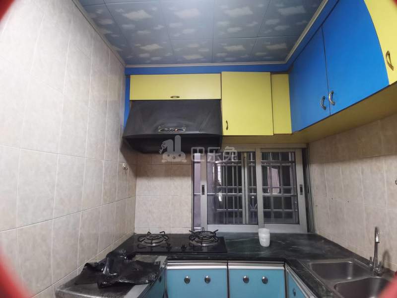 龙洞环村南街25号7716703厨房图8