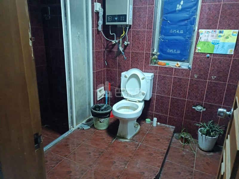 海伦大厦7717303卫生间图9