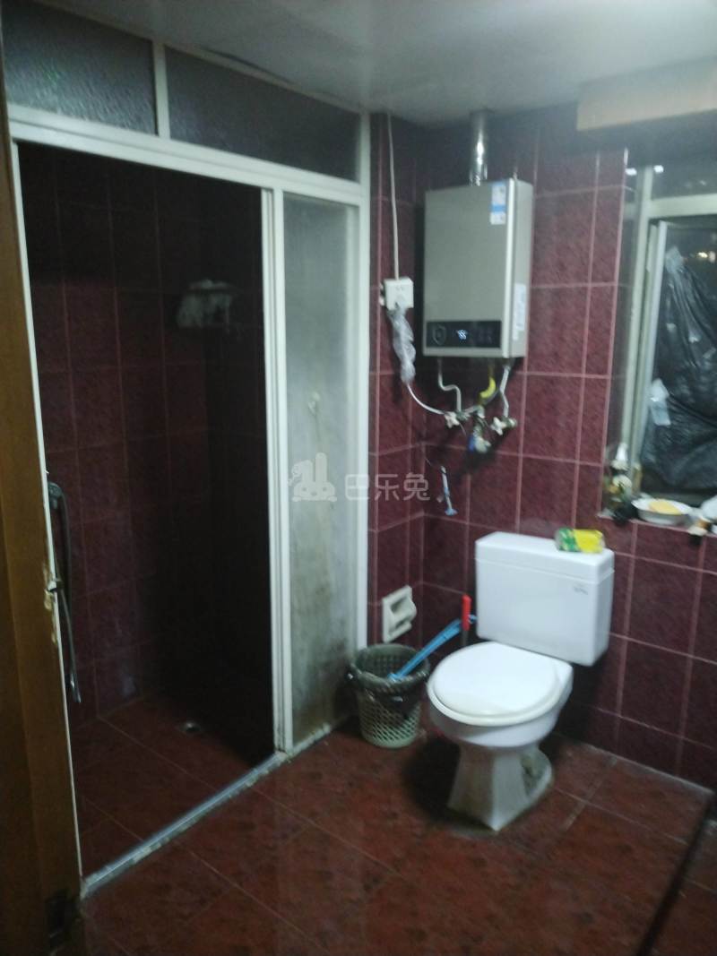 海伦大厦7717303卫生间图10