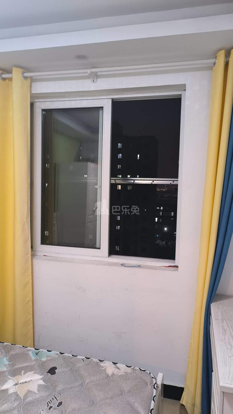 君莲闵都雅苑7719482卧室窗户图6