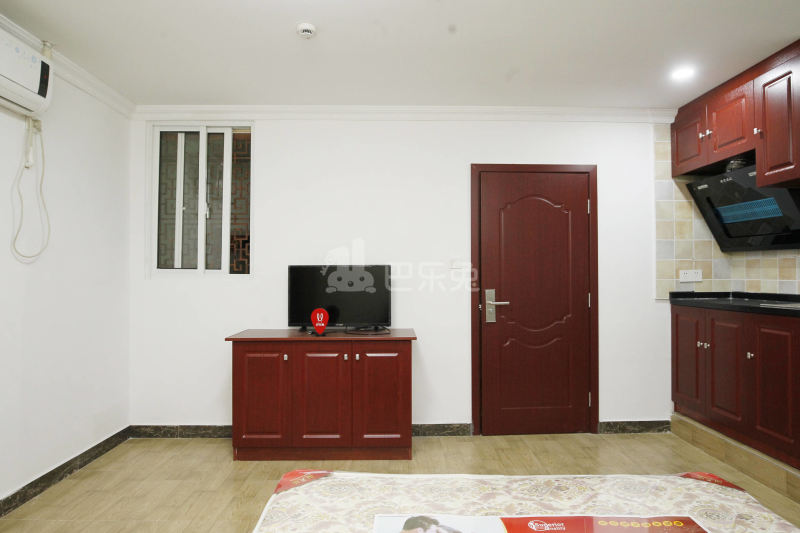 康天精品公寓772766卧室图2