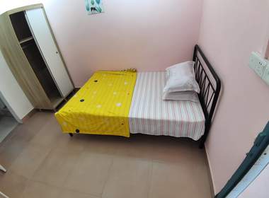 龙归南村北约里24号 