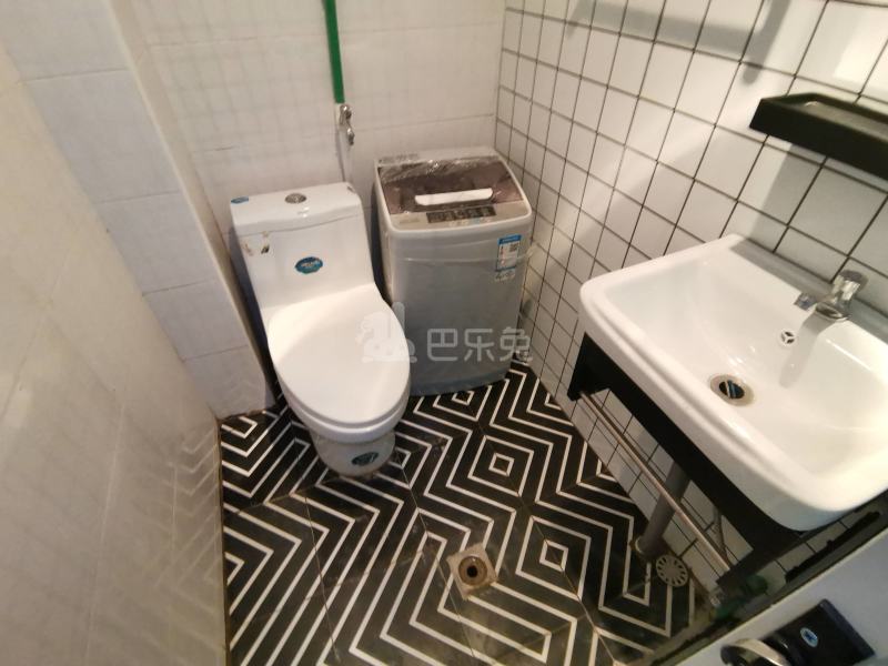 亭中小区7740526卫生间图4