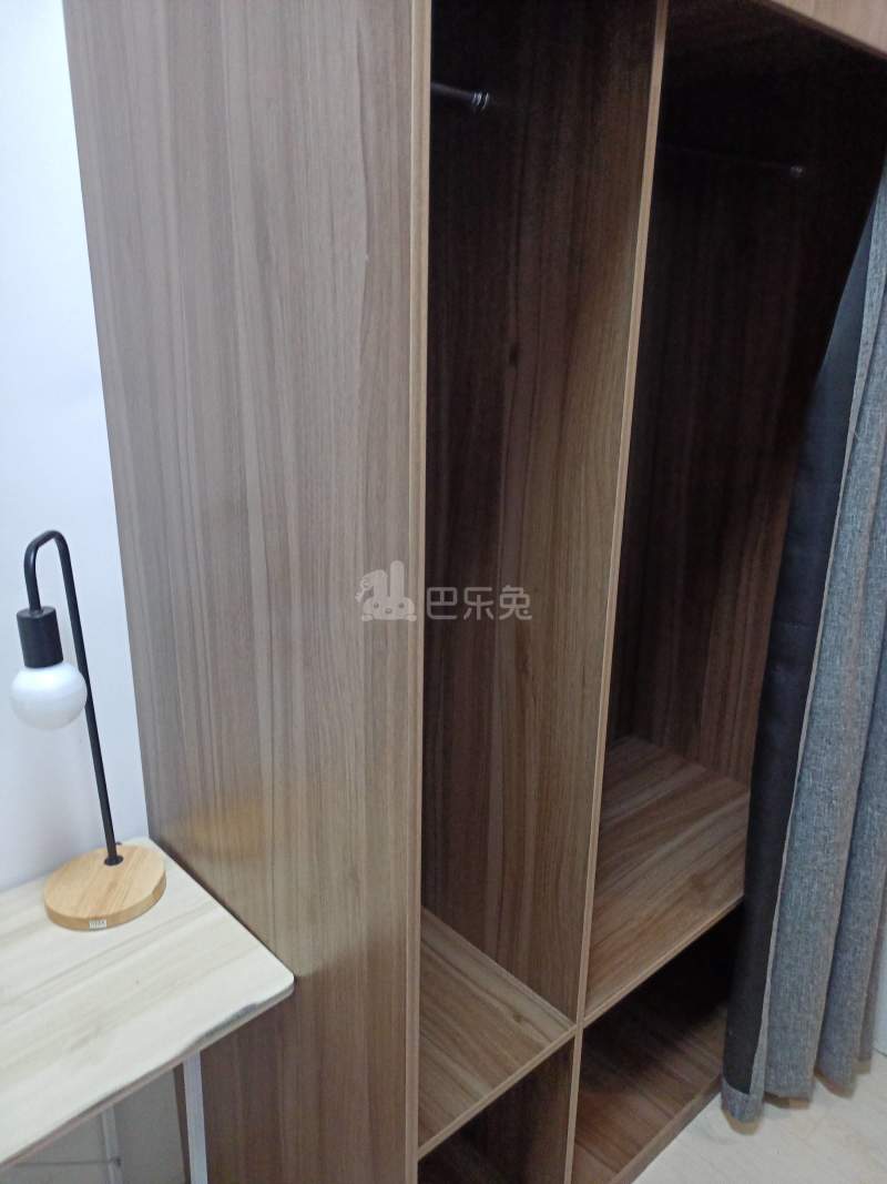 水印城7744833卧室图2