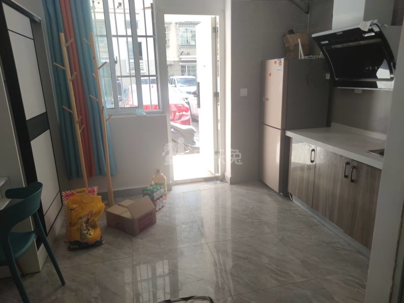 城南家园7748037卧室图3