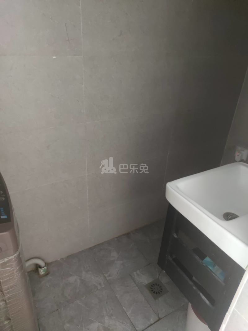 城南家园7748037卫生间图5