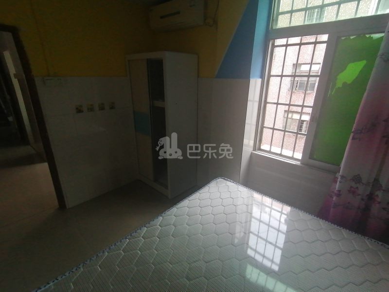 珠村东横三路一巷八号7757509卧室图3