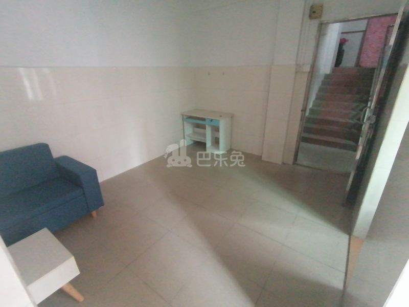 珠村东横三路一巷八号7757509客厅图11