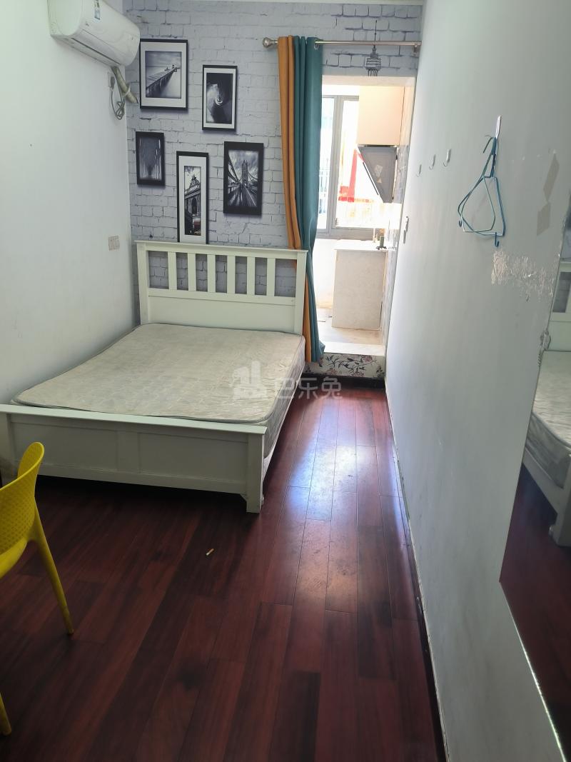 西郊家园（青浦）7759420卧室图1