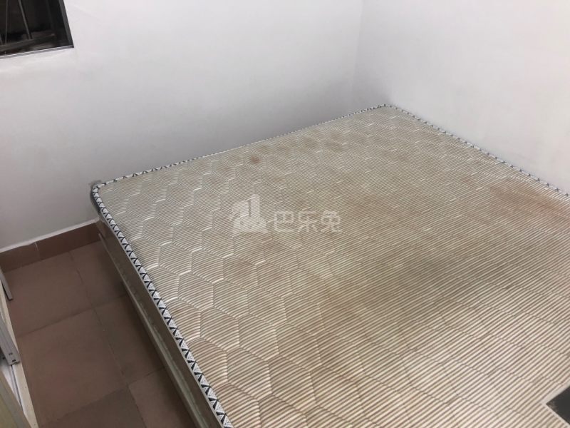 长湴西街七巷10号7761295卧室图2