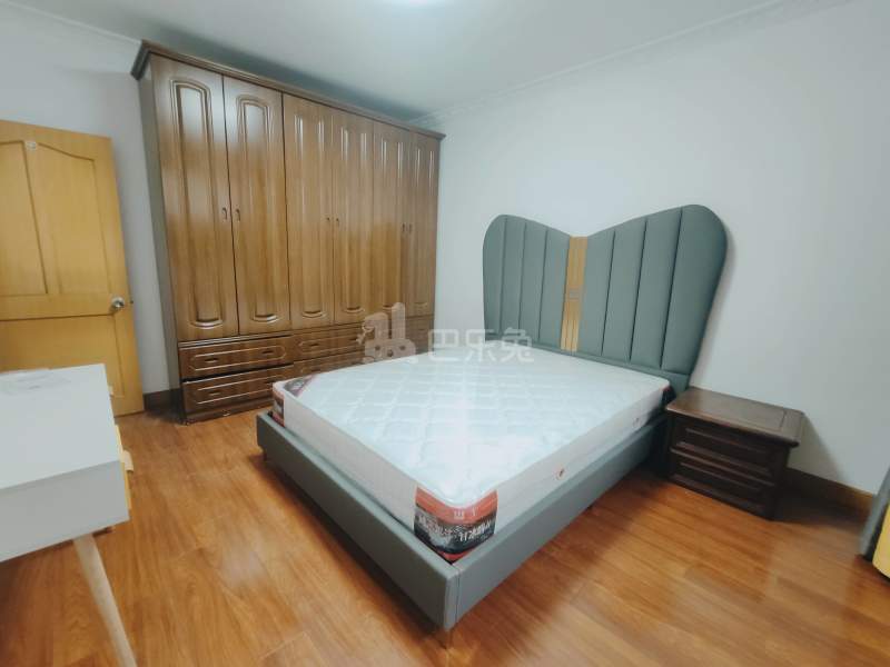 平型关路615弄小区7763393卧室图1