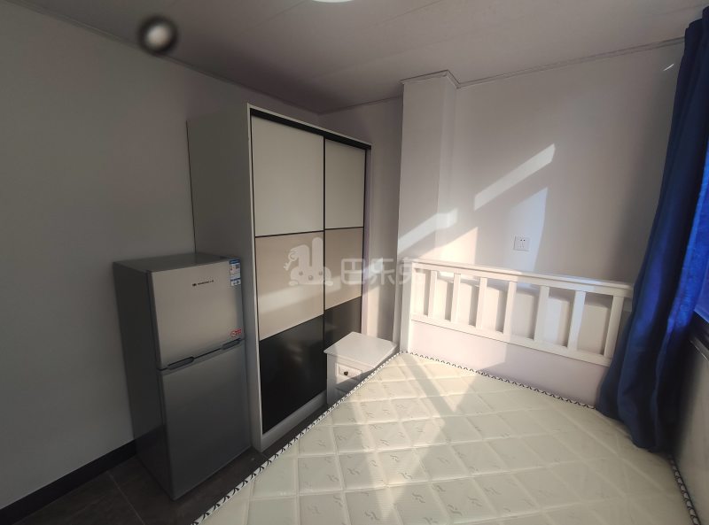 海高二村7769226卧室图2