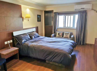 青巢公寓上海锦江乐园地铁站店 1室0厅1卫