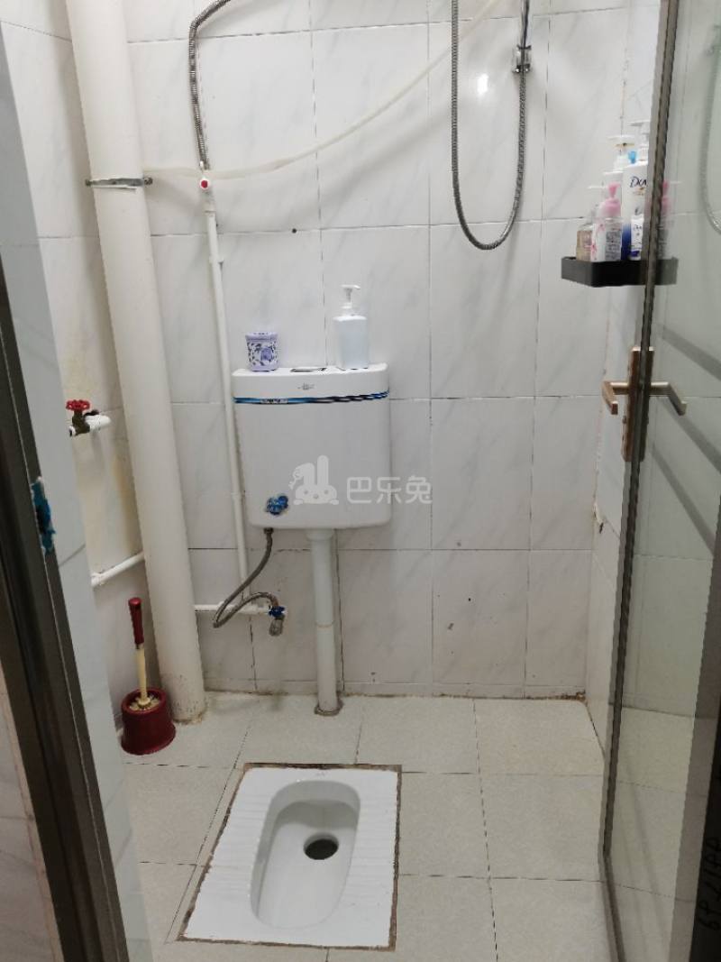 棠下市场北新村一巷9号7784632卫生间图2