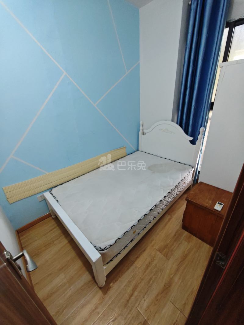 滨江裕花园7799492卧室图3