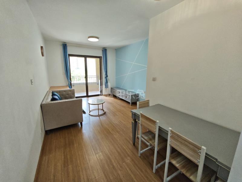 滨江裕花园7799492客厅图5