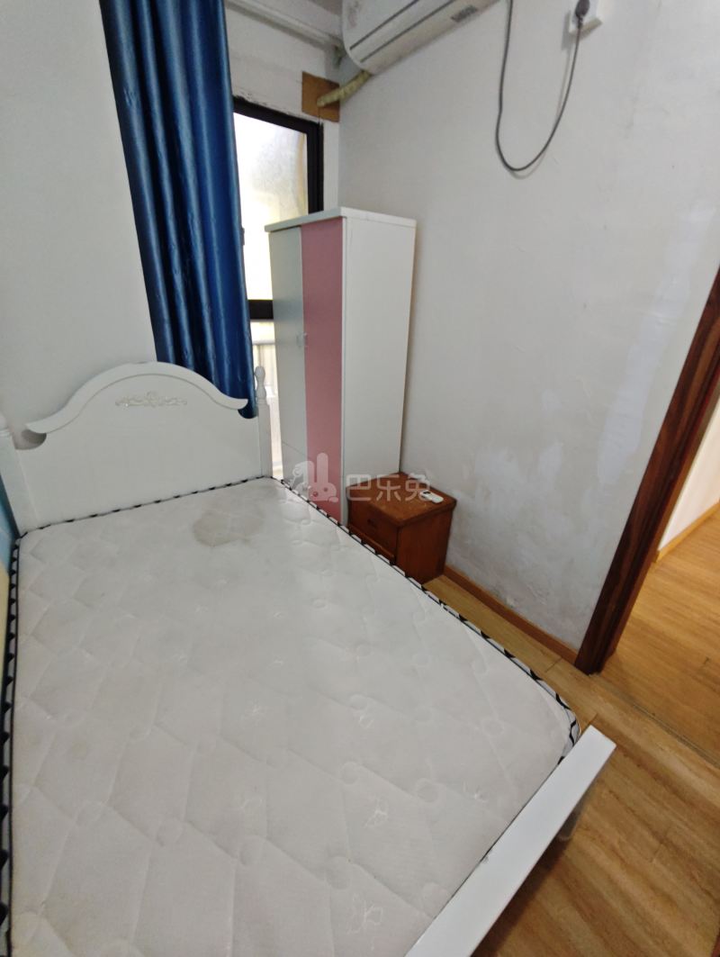 滨江裕花园7799492卧室图4