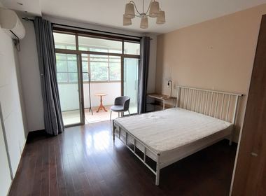 中鼎豪园 3室2厅1卫