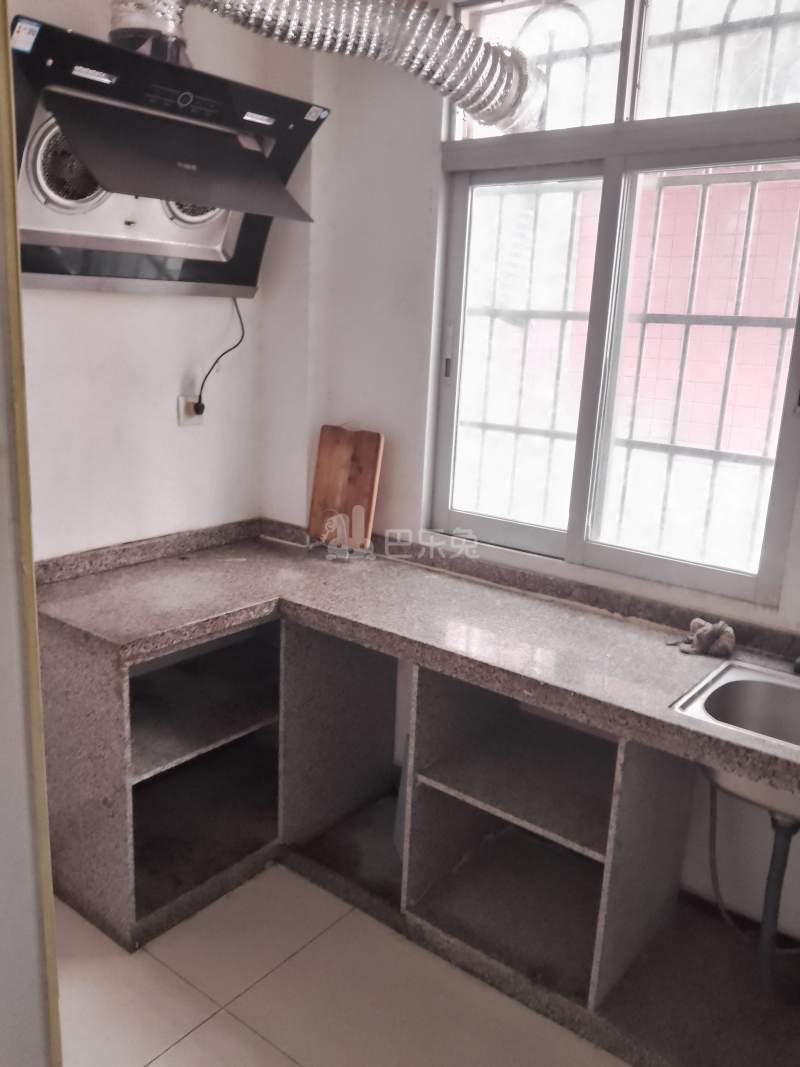 龙洞环村南街25号7803538厨房图6