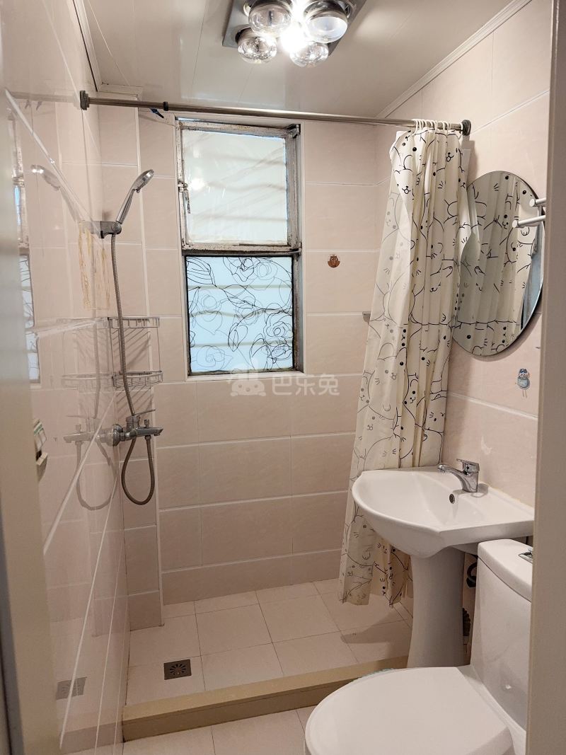 康健路小区（康健路120弄）7813769卫生间图4