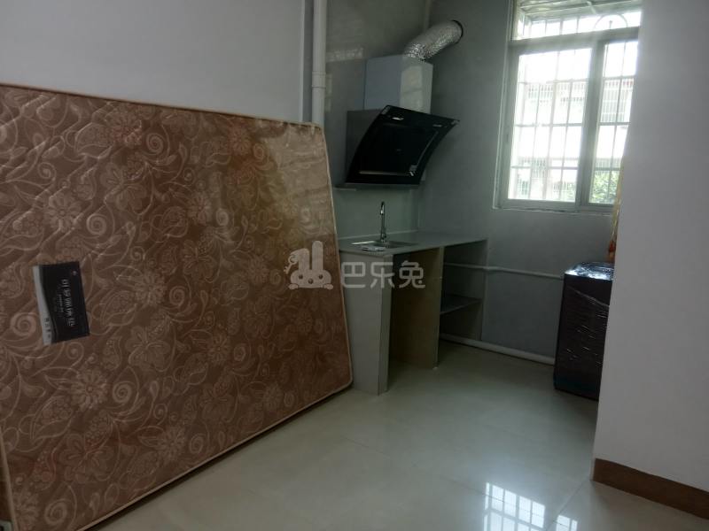 榕树头路187号之二7819842卧室图1