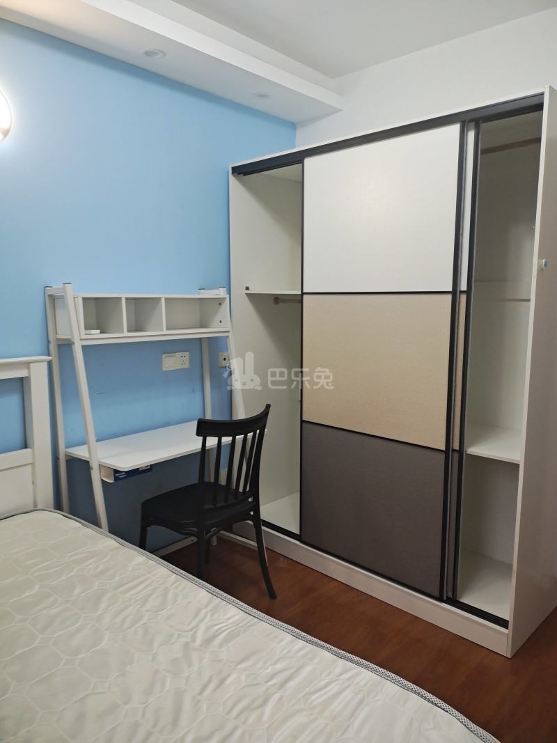 和欣家园7823609卧室图3