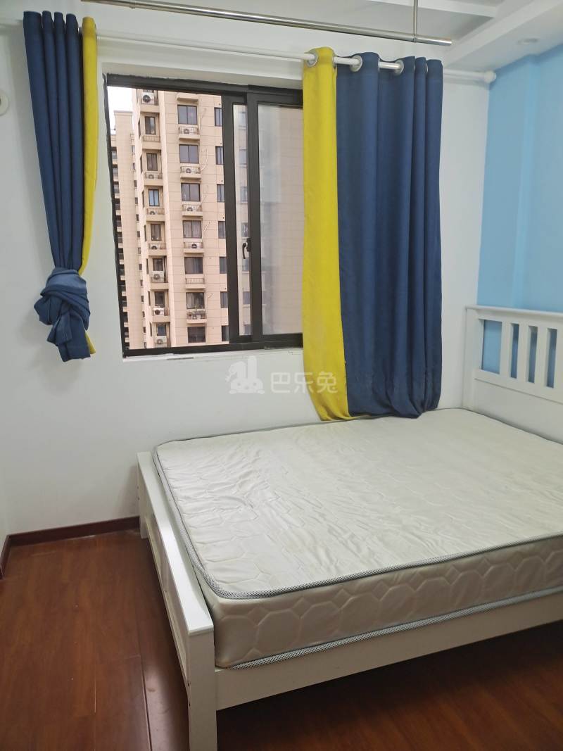 和欣家园7823609卧室图1